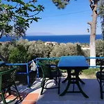 Asia Apart Hotel 3*